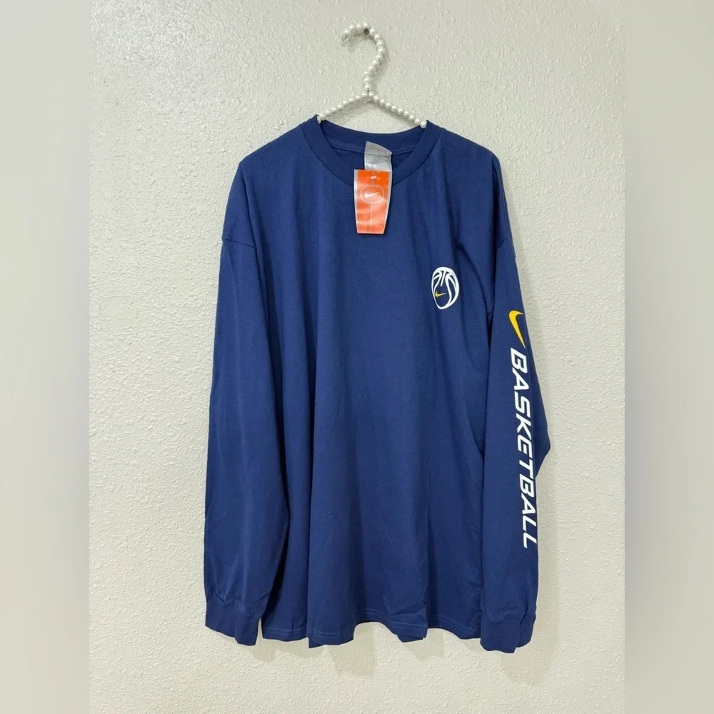 Vintage Nike Basketball Long sleeve Size XL NWT Navy Blue